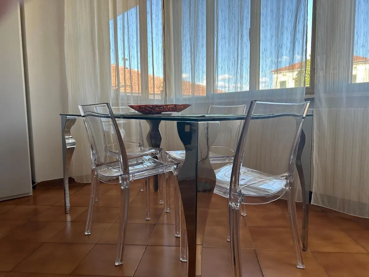 Ferienwohnung Albi'S House,Terrazza ,Wi-Fi, Parcheggio, Ac Lucca Apartment