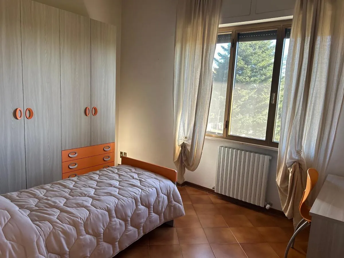 Ferienwohnung Albi'S House,Terrazza ,Wi-Fi, Parcheggio, Ac Lucca