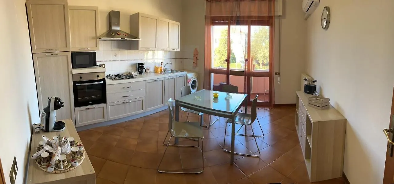Albi'S House,Terrazza ,Wi-Fi, Parcheggio, Ac Apartment Lucca Italy
