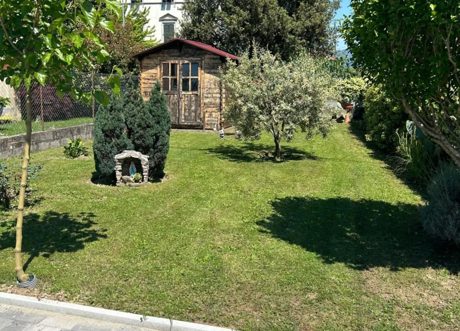 Albi'S House,Terrazza ,Wi-Fi, Parcheggio, Ac Apartment Lucca 0*,  Italy